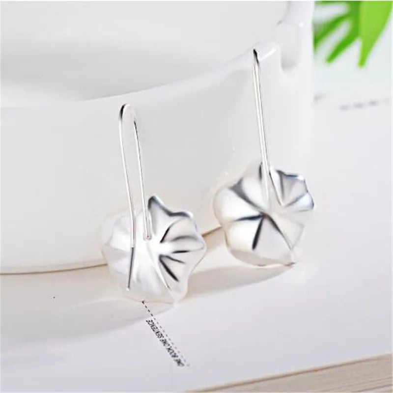 Tempérament nouvelle mode Style ethnique 925 en argent Sterling plaqué femme créative Lotus perle fleur fraîche balancent boucles d'oreilles SE307