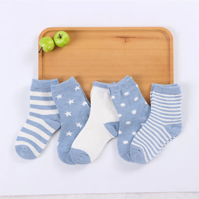 5 paires / lots de chaussettes en coton doux pour enfants garçons filles bébé bande de mode bande chaude automne hiver 0-8 ans chaussettes de dessin animé pour enfants