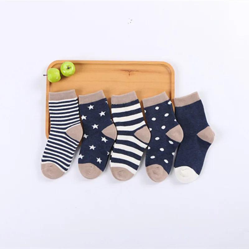 5 paires / lots de chaussettes en coton doux pour enfants garçons filles bébé bande de mode bande chaude automne hiver 0-8 ans chaussettes de dessin animé pour enfants