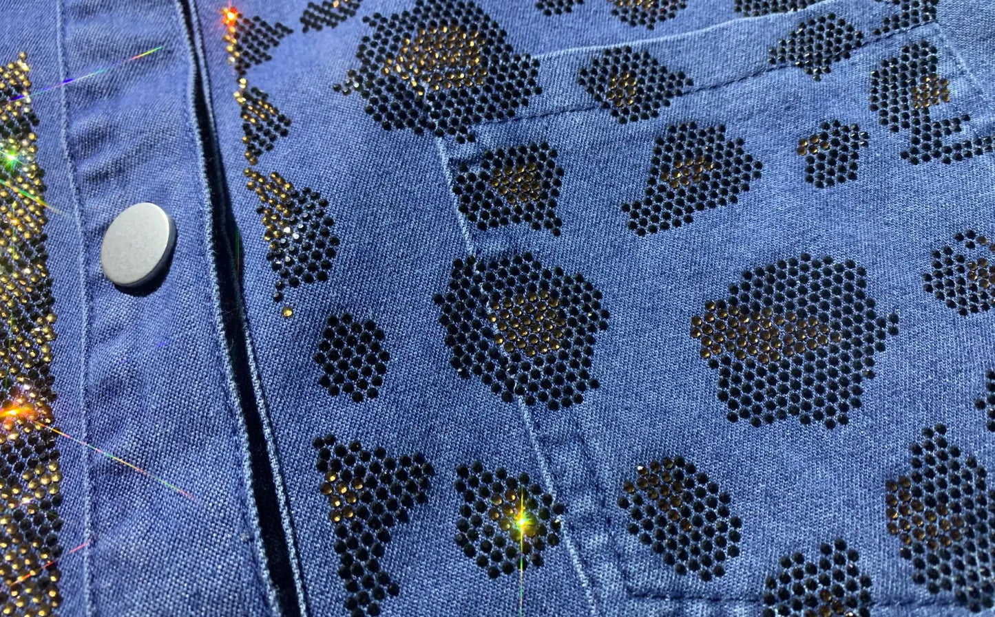 Mode 2 pièces ensembles femmes tenues dessin animé léopard diamants Denim pantalon ensemble été décontracté Cardigan à manches courtes Cowboy survêtement