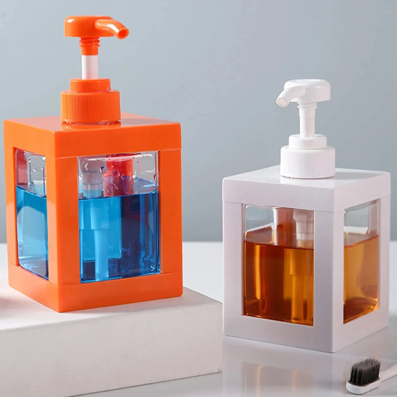 Distributeur de savon liquide