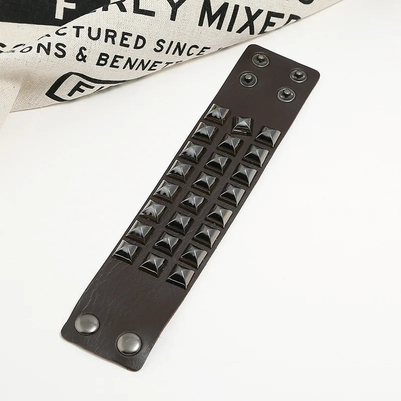 Nouveau Punk Hip-Hop gothique Bracelet à ongles Rivets décontracté Couple Bracelet fête nouvel an noël saint valentin cadeau d'anniversaire