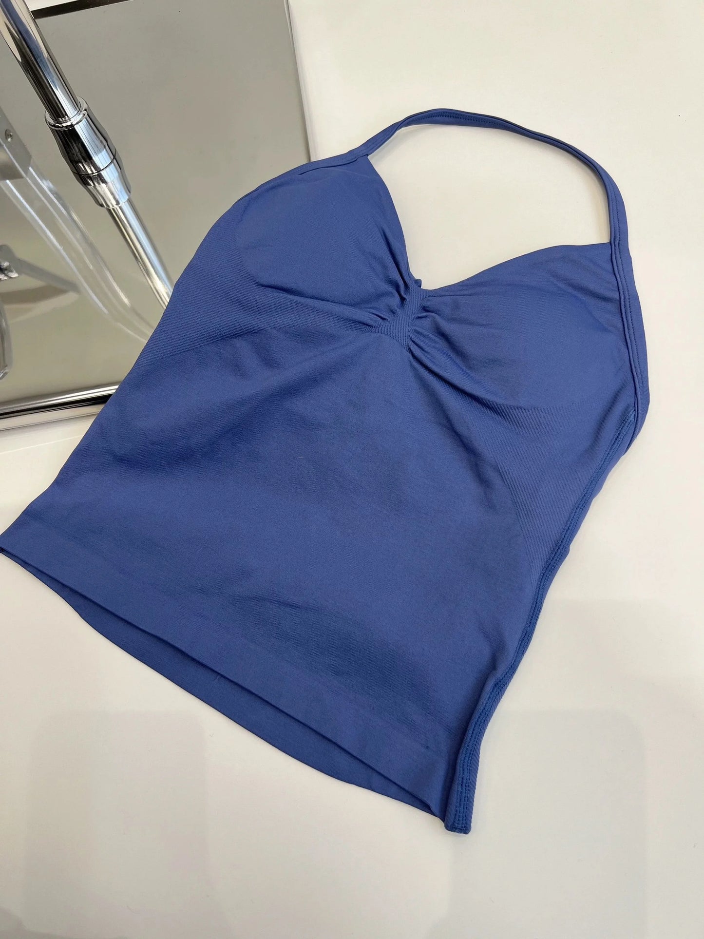 Haut de sport à bretelles palangre, dos nu, Logo personnalisé, vêtements de sport pour femmes, soutien-gorge intégré froissé avec bonnets amovibles, débardeurs de Yoga