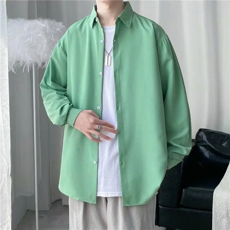 Chemise décontractée de style Hong Kong pour hommes, haut minimaliste, col rabattable, document solide, léger, printemps, été, 2024