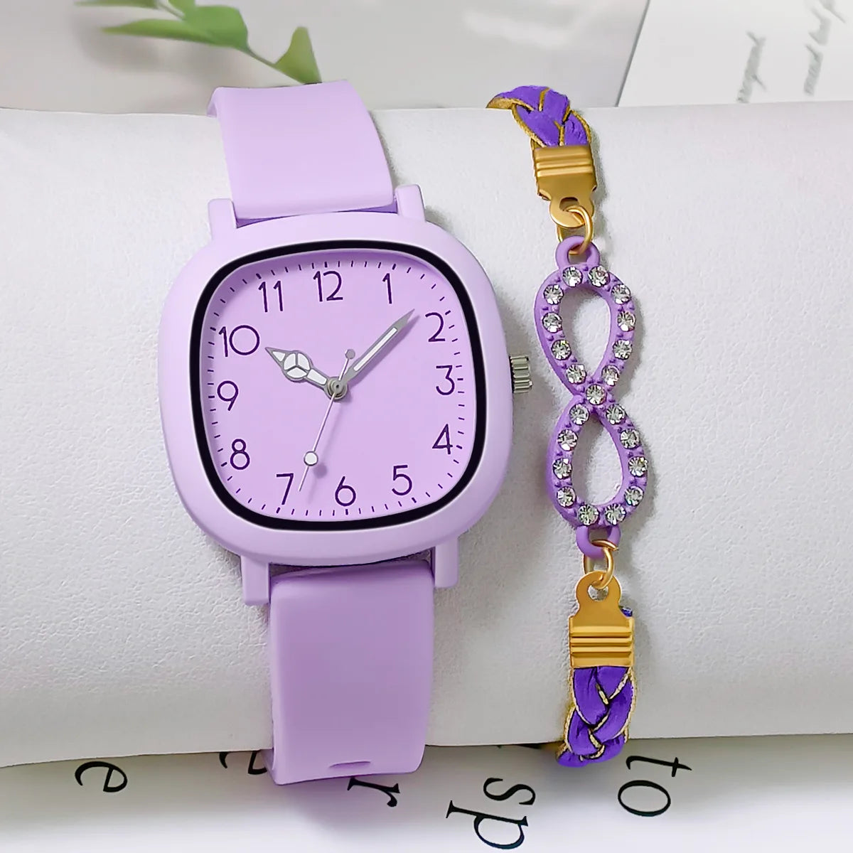 Montre à quartz avec bracelet en silicone, boîtier carré, schème de couleurs MSI,
