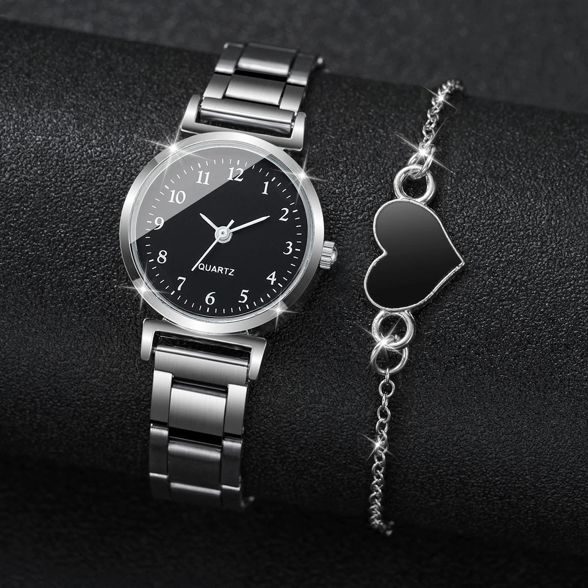 Montre à quartz compacte avec bracelet en forme de cœur pour femme, cadran rond, mode, ensemble de 4 pièces