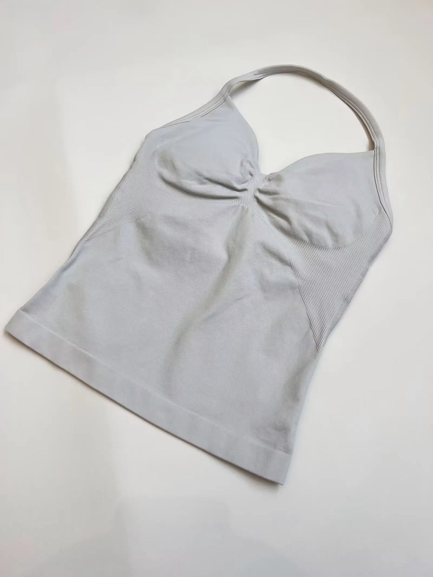 Haut de sport à bretelles palangre, dos nu, Logo personnalisé, vêtements de sport pour femmes, soutien-gorge intégré froissé avec bonnets amovibles, débardeurs de Yoga