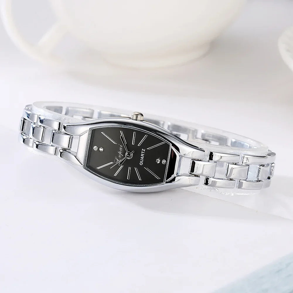 Nouvelle arrivée montres à Quartz montres en cristal or argent