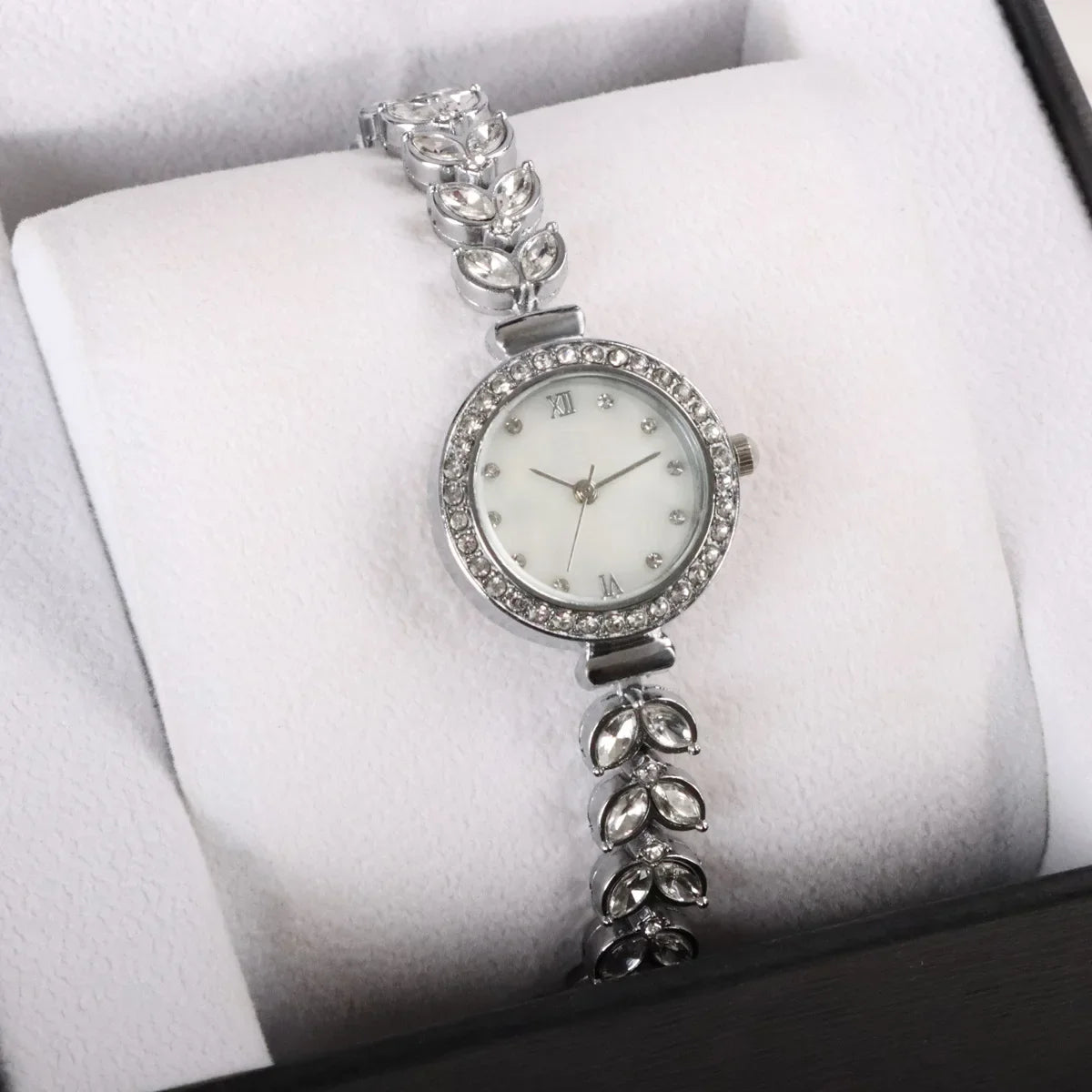 Diamond-Ear-Montres-bracelets à quartz pour femmes,