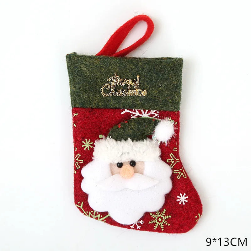 Décorations de Noël de Noel pour la maison, décor de table d'attente, cadeau de Noël du Nouvel An 2021, britannique, fourchette, porte-couteau, sac, 2022