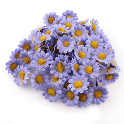 100 PC/lot 2.5 cm Mini marguerite fleur décorative fleurs artificielles en soie décoration de fête de mariage décor à la maison (sans tige) moins cher