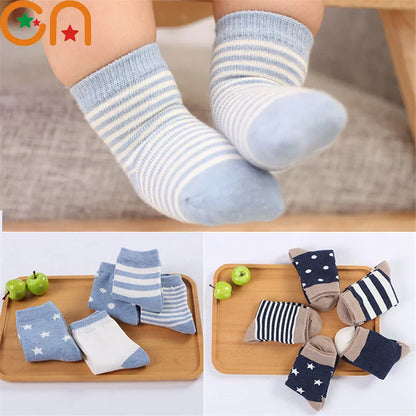 5 paires / lots de chaussettes en coton doux pour enfants garçons filles bébé bande de mode bande chaude automne hiver 0-8 ans chaussettes de dessin animé pour enfants