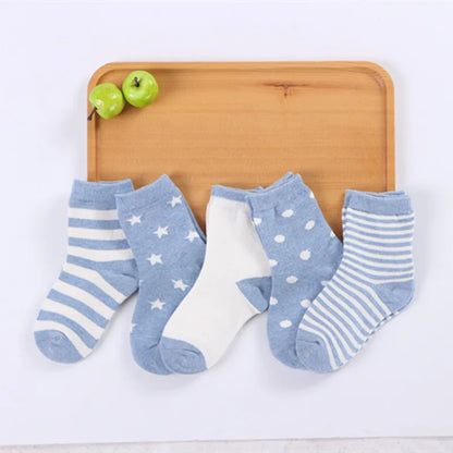 5 paires / lots de chaussettes en coton doux pour enfants garçons filles bébé bande de mode bande chaude automne hiver 0-8 ans chaussettes de dessin animé pour enfants
