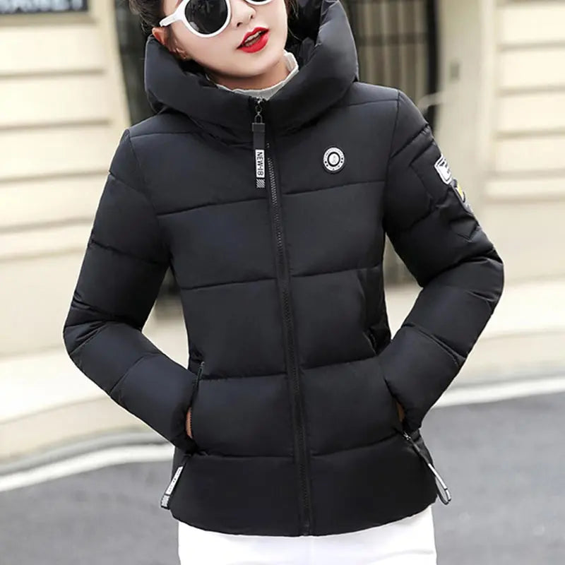 INSTYLISH Parka d'hiver à capuche pour femme, manteau court épais et chaud,