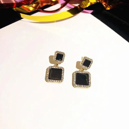 Boucles d'oreilles rondes en argent S925, strass assortis avec tout, simples, goutte d'eau noire,