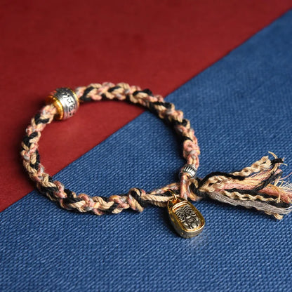 Corde sale tibétaine frottant à la main Bracelet en coton produit fini tissé à la main vent tibétain Zakiram Ga Wu boîte corde à main pour femmes