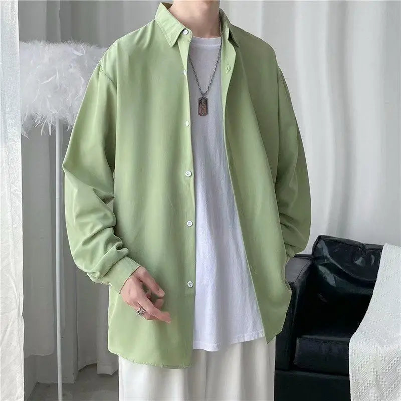 Chemise décontractée de style Hong Kong pour hommes, haut minimaliste, col rabattable, document solide, léger, printemps, été, 2024
