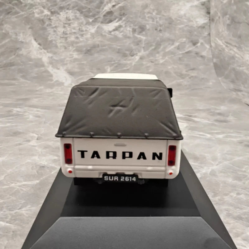 Moulé sous pression 1/43 échelle européenne TARPAN 237 pick-up alliage émulation voiture délicatesse modèle statique jouet cadeau affichage