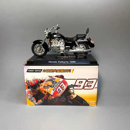 Modèle de moto en alliage moulé sous pression, échelle 1:24, Valkyrie1999, objets de collection, ornements finis, cadeau pour adultes, loisirs et jouets