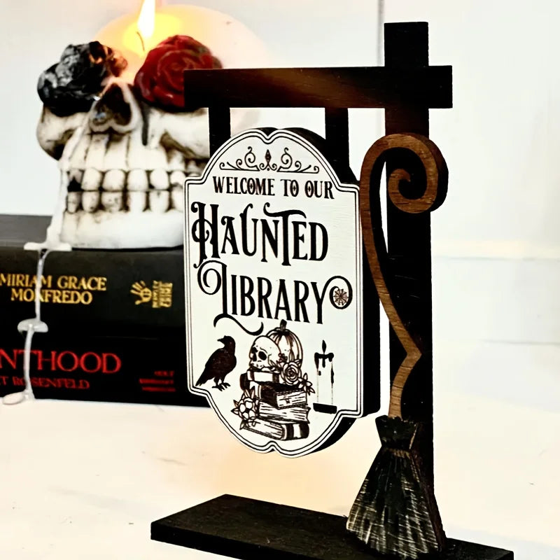 Décoration de bibliothèque fantôme d'Halloween – suspension en bois de style gothique, conception de crâne, corbeau et de chapeau de sorcière 3D