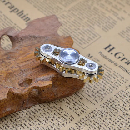 Nouveau design engrenage doigt gyroscope rotor tout en cuivre Fidget neuf dents liaison EDC alliage métallique rotor focalisation décompression jouet