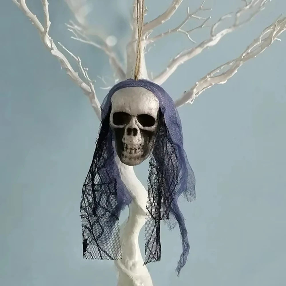 Décorations de crâne d'halloween, ornements suspendus de crâne en mousse, tête d'os de vêtements de mariée, accessoires de décoration d'horreur de maison hantée