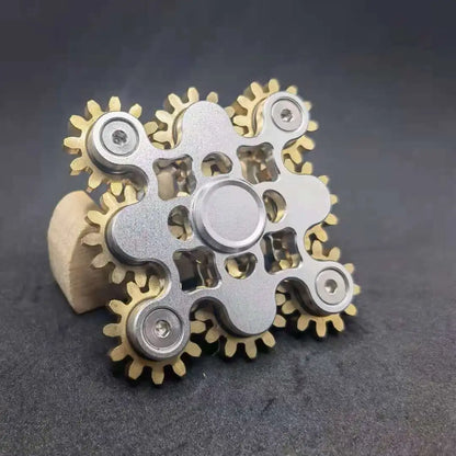 Nouveau design engrenage doigt gyroscope rotor tout en cuivre Fidget neuf dents liaison EDC alliage métallique rotor focalisation décompression jouet