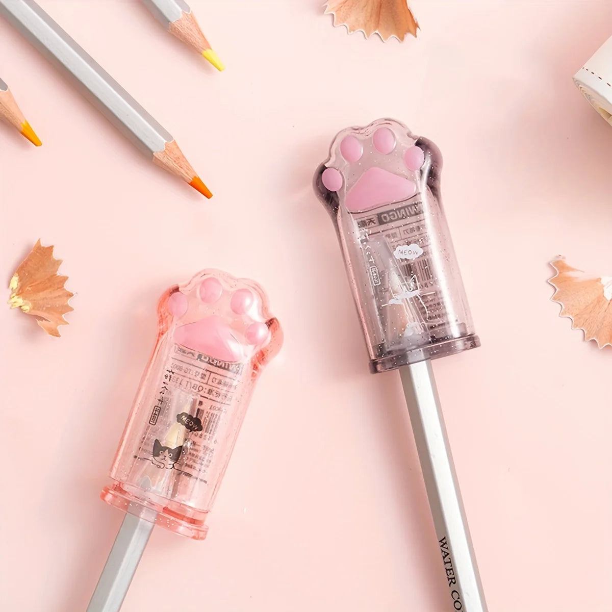 Taille-crayon patte de chat