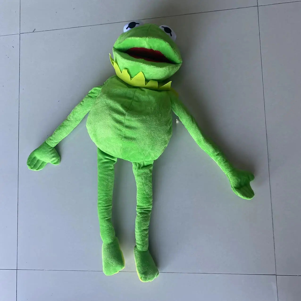 Kermit la grenouille drôle en peluche poupée marionnette à main cartable grenouille Animal en peluche grande poupée Ventriloquist Performance accessoires pour bébé