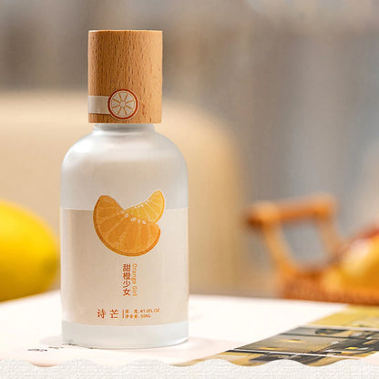 Floral spray perfume for women with pheromones that inspire romance. A light, long-lasting fragrance, ideal for Valentine's Day