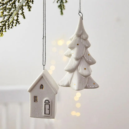 Pendentif de maison en céramique évidée, maison de neige, breloques d'arbre de Noël, décoration de bonne année, cadeaux