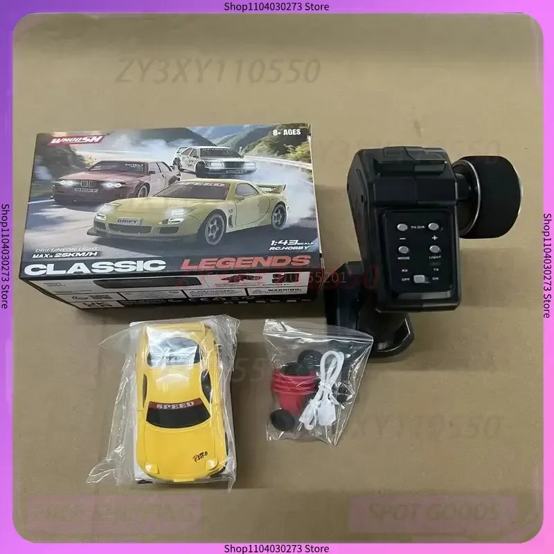 Mini voiture télécommandée de bureau Rc, Simulation, dérive à grande vitesse, modèle de voiture de course, accessoires, jouets de Festival pour garçons, 1/43