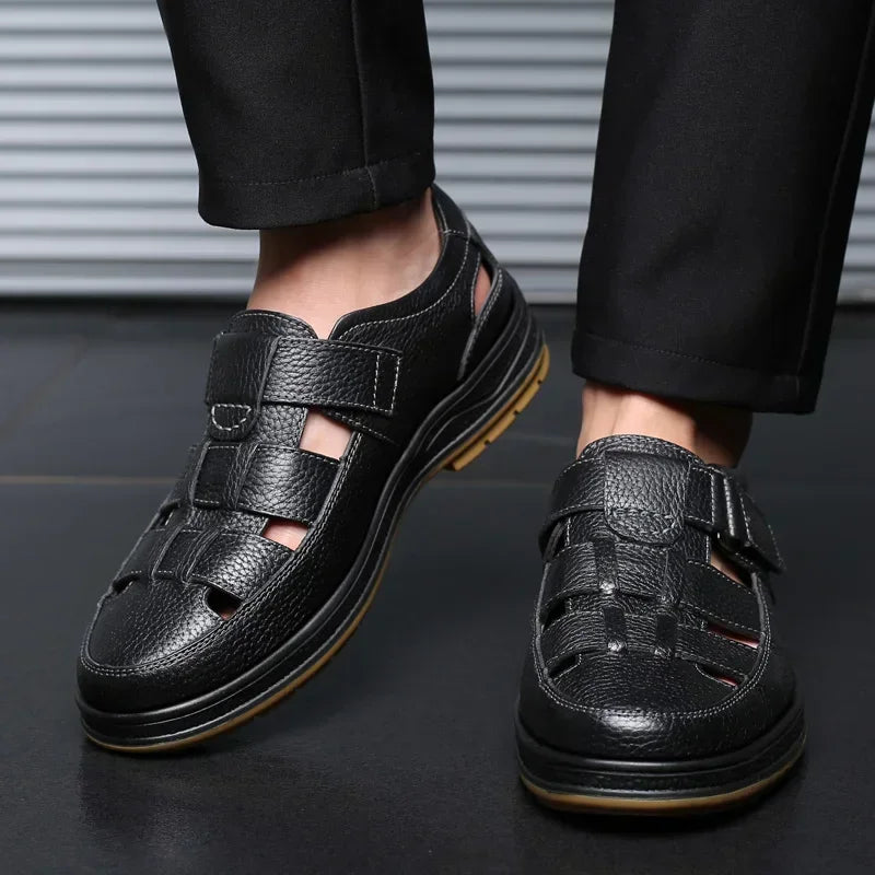 Mocassins ajourés en cuir faits à la main pour hommes, chaussures d'été décontractées, sandales classiques, chaussures plates de marche en plein air, respirantes