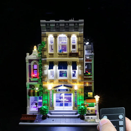 LYBMTWF Kit d'éclairage LED pour 10278, Compatible avec le modèle de blocs de construction de la poste de police Creator Expert, non inclus du modèle