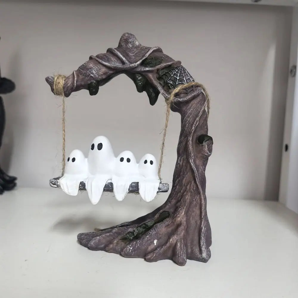 Fantôme sur balançoire sur le thème d'halloween, Statue artisanale