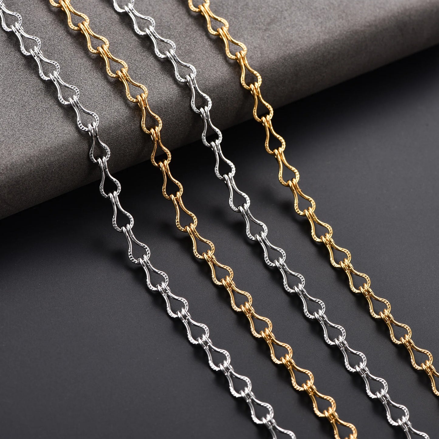 Collier en acier inoxydable pour femmes, chaîne de cou à maillons en forme de guitare, Punk, couleur argent et or, ras du cou, bijoux en métal, 4.6mm