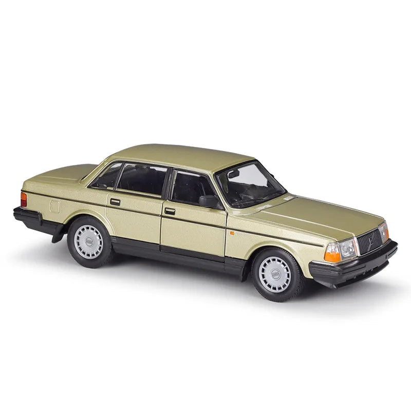 WELLY – modèle de voiture classique en alliage pour enfants, jouet véhicules de Simulation, Collection, cadeaux, VOLVO 240 GL, 1:24