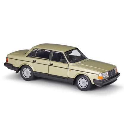 WELLY – modèle de voiture classique en alliage pour enfants, jouet véhicules de Simulation, Collection, cadeaux, VOLVO 240 GL, 1:24