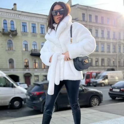 Veste en fourrure de lapin pour femme, manteau à col à revers, ceinture thermique épaissie, nouveau document solide, 2024