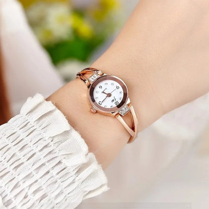 montre à quartz décontractée femmes maille en acier inoxydable Relogio Feminino