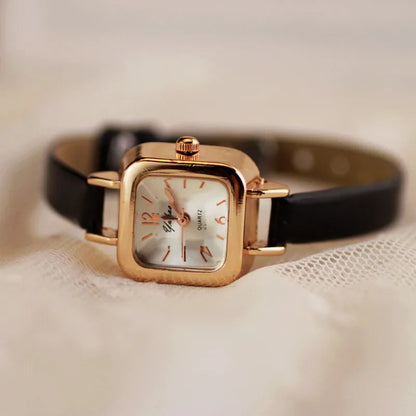 Montre-bracelet à quartz pour femme, petit cadran carré, bracelet en cuir fin, élégant, décontracté