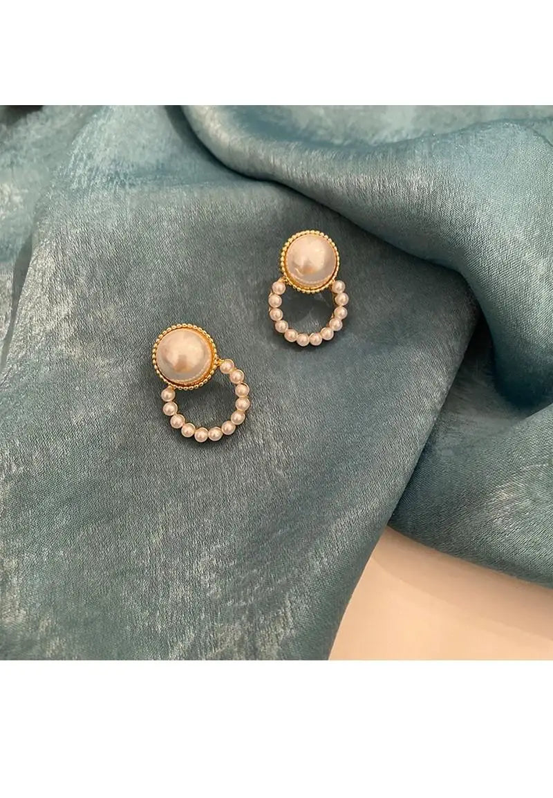 Boucles d'oreilles rondes en argent S925, strass assortis avec tout, simples, goutte d'eau noire,