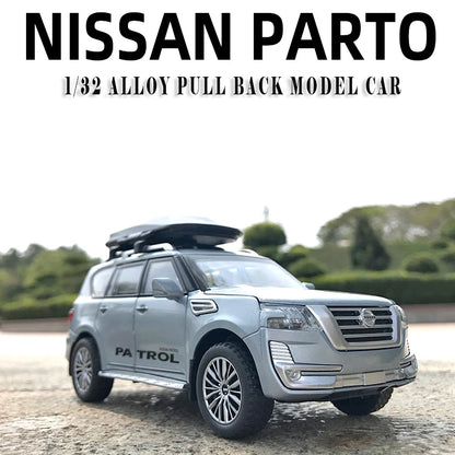 Nissan Patrol – SUV tout-terrain en alliage métallique moulé sous pression, modèle de voiture à retirer, série son et lumière, jouet pour garçons, cadeau d'anniversaire, 1:32