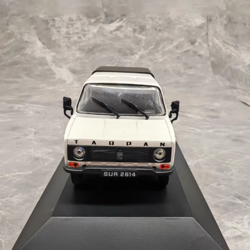Moulé sous pression 1/43 échelle européenne TARPAN 237 pick-up alliage émulation voiture délicatesse modèle statique jouet cadeau affichage