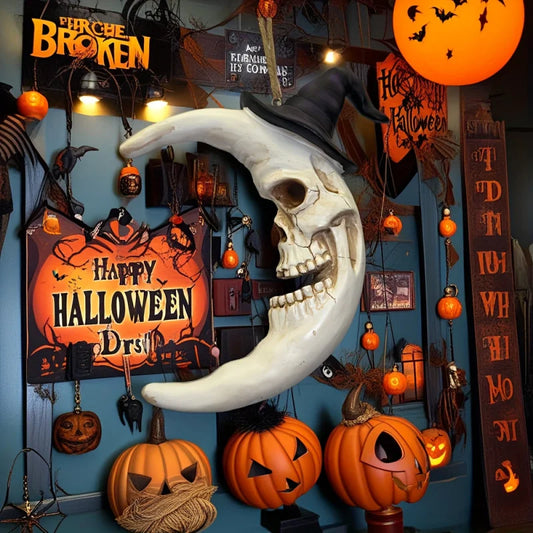 Crâne d'Halloween avec chapeau de sorcière et lune, figurines de collection suspendues en résine, art mural mignon et effrayant pour les fêtes d'horreur/maison hantée