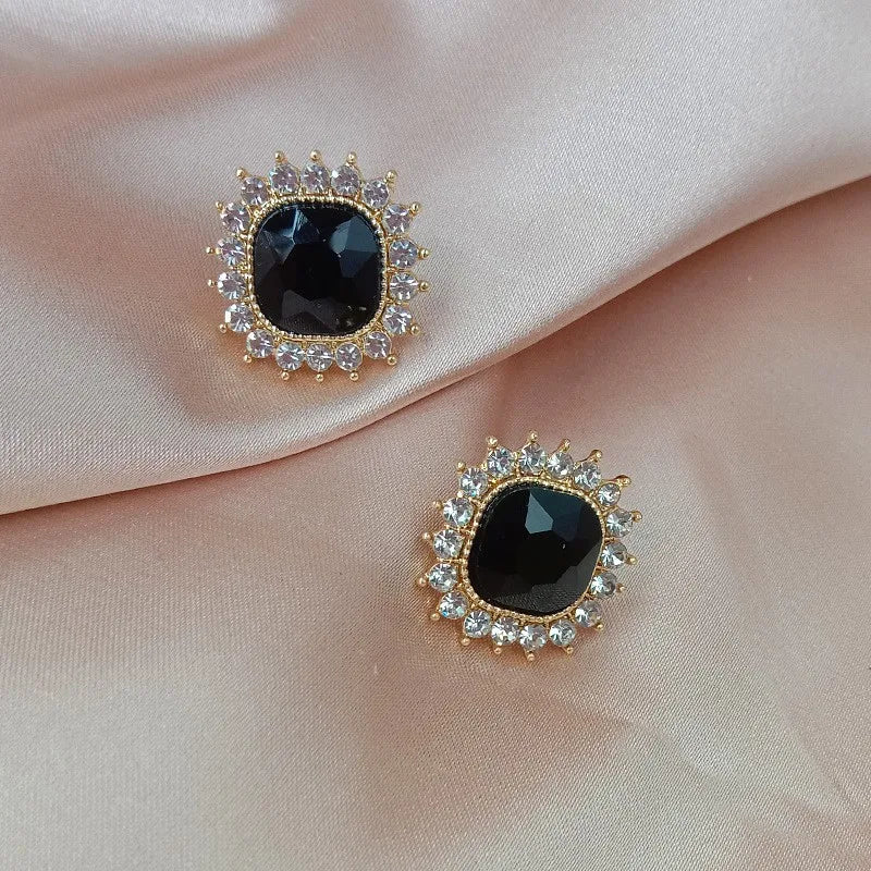 Boucles d'oreilles rondes en argent S925, strass assortis avec tout, simples, goutte d'eau noire,