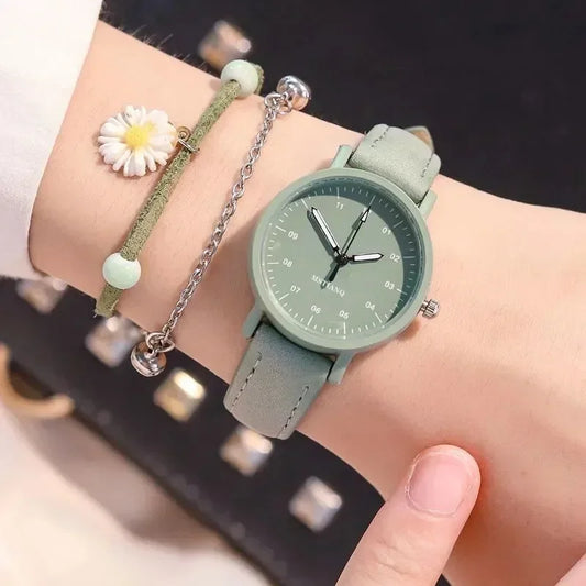 Women Luxury Quartz Watch PU Leather Strap Watches Waterproof Round Retro Bracelet Watch Ladies Girls Wristwatch