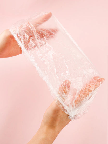 Bonnet de douche jetable 100 pièces, bande en plastique transparente, bonnet de beauté et de cheveux imperméable, agrandi et épaissi pour hôtels