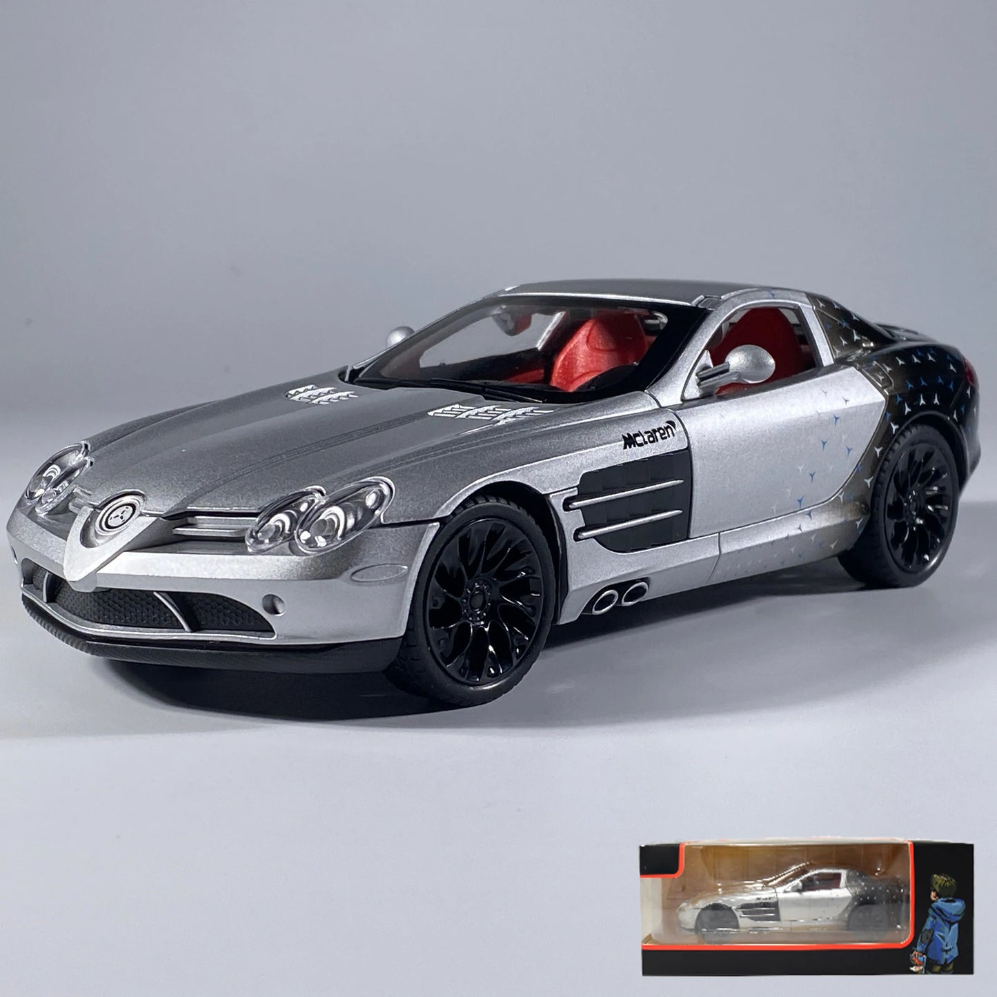1:24 Benz SLR McLaren 722 AMG Super voiture de sport alliage métal moulé sous pression modèle de voiture son et lumière retirer enfants jouets voiture anniversaire