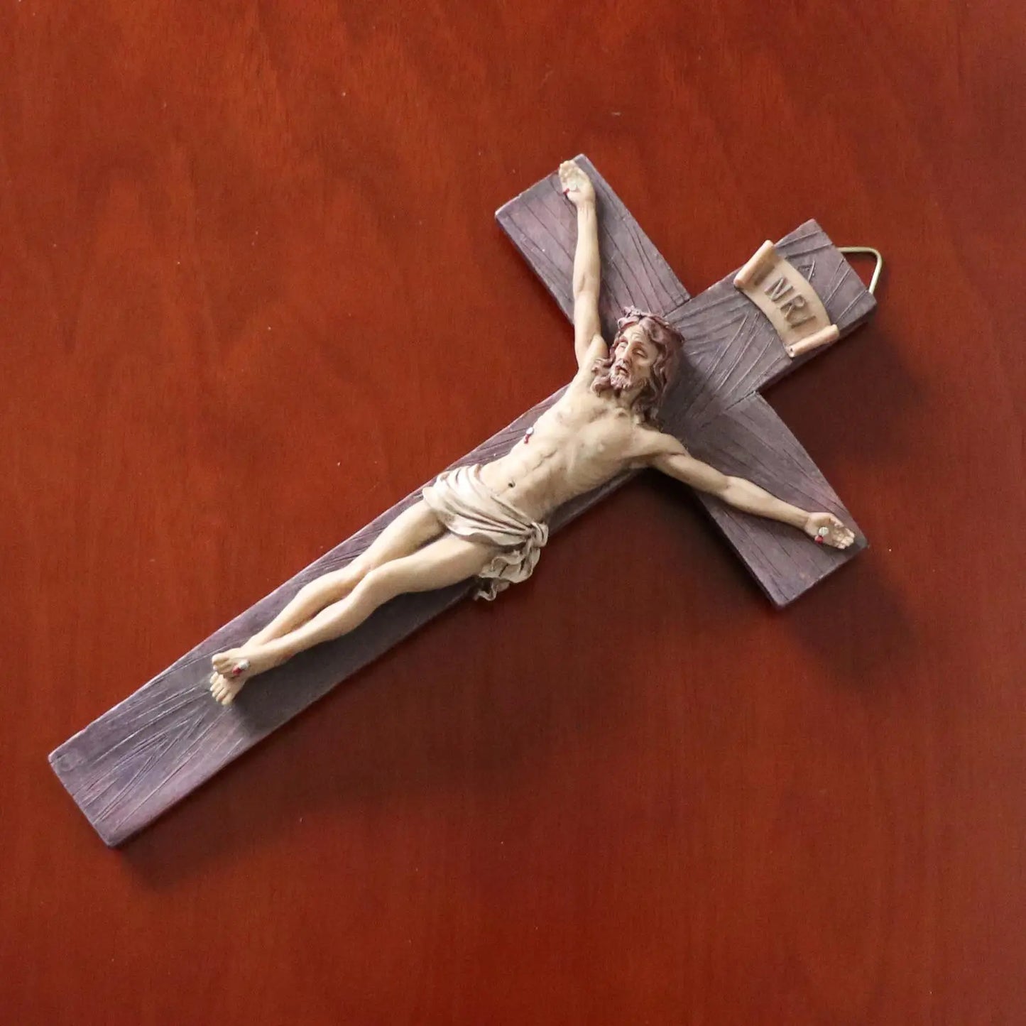Statue de croix de jésus-Christ Crucifix en résine, cadeaux parfaits pour voiture, maison, décoration de chapelle, collective